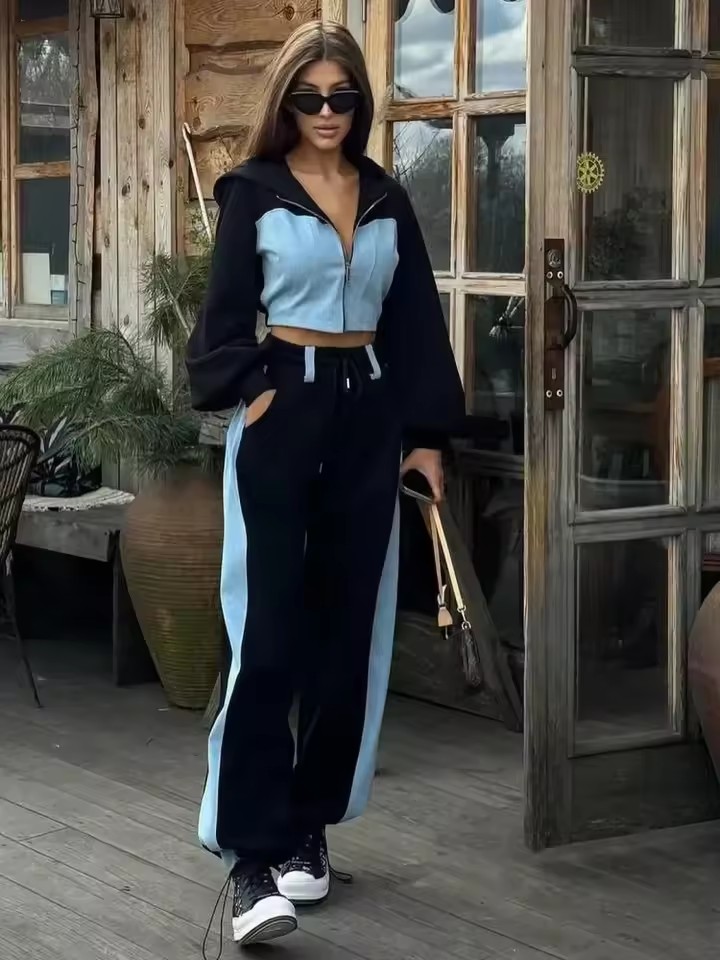 Women’s Crop Hoodie & Wide-Leg Pants Set - Image 2